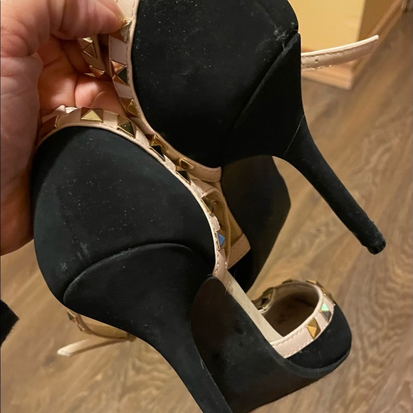 2 For $25 ❤️Studded stilettos ♥️ - Picture 3 of 5